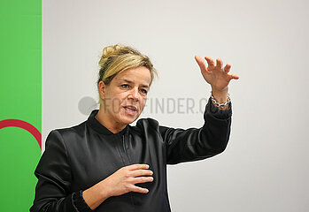 Mona Neubaur  NRW Wirtschaftsministerin  Holzwickede  Nordrhein-Westfalen  Deutschland