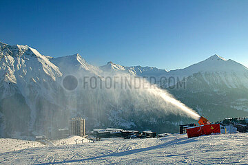 France. Hautes-Alpes (05) Champsaur valley  ski resort of Orcieres 1850  Snowmaking