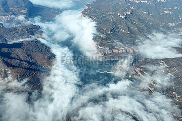CHINA-HEBEI-TAIHANG MOUNTAINS-SCENERY-CLOUDS (CN)
