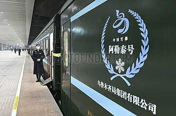 China-Xinjiang-Ice- und Schnee-Tourismus-Train (CN)