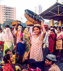 India. Maharashtra. Mumbai (Bombay). Women at the fish market