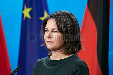 Berlin  Deutschland - Die Bundesaussenministerin Annalena Baerbock bei einer Pressekonferenz im Aussenministerium.
