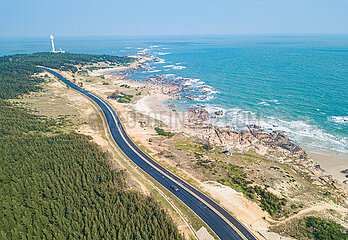 China-Hainan-Round-The-Island-Highway-Konstruktion (CN)