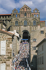 France. Auvergne. Haute-Loire (43). Le Puy-en-Velay. The procession of August 15 at the foot of the cathedral