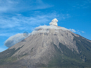 Indonesia-Lumajang-Mount Semeru-Erupion