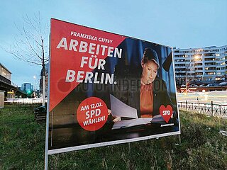 SPD-Plakat zur Wiederholungswahl in Berlin am 12.02.2023