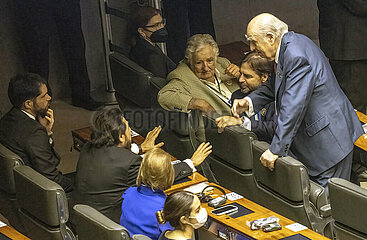 Mujica + Lacalle + Sanguinetti