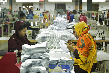 Bangladesch-Gazipur-Economy-Chinese Shoemaker