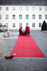 Roter Teppich  Bundespraesidialamt
