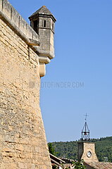 France. Provence. Vaucluse (84) Luberon Regional Natural Park. Property of the Sabran family  for more than 1000 years  the castle of Ansouis overlooks the village