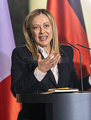 Giorgia Meloni
Republik.
Giorgia Meloni  Ministerpräsidentin der Italienischen
Republik.
