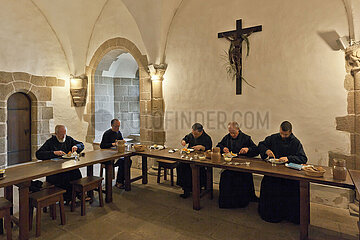 France. Normandy. Manche (50) Mont Saint Michel. Monastery: lunch in the refectory of the monks of the Monastic Fraternity of Jerusalem (prohibited to visitors)