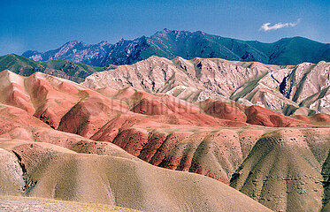 Tajikistan. Sughd province. Zeravchan mountain range