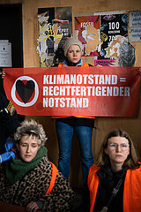 Blockade der Letzten Generation in München zum Weltfrauentag