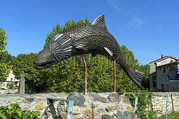 France. Auvergne . Haute Loire (43) Lavoute Chilhac . The imposing sculpture of the wild salmon of the Allier  work of the artist Diego Martinez