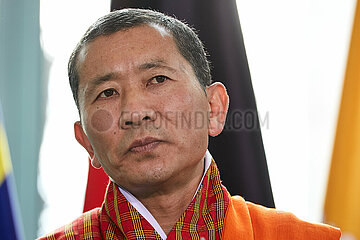 Berlin  Deutschland - Der bhutanische Premierminister Lotay Tshering bei einer Pressekonferenz im Kanzleramt.