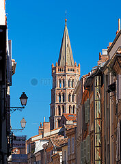 France; Occitany. Haute-Garonne (31) Toulouse. bell tower of Saint-Sernin church in the Taur street
