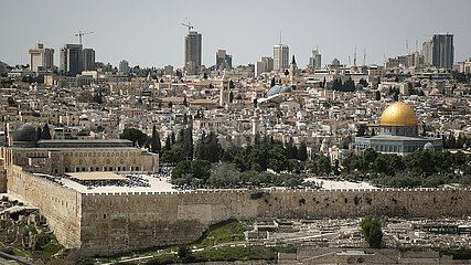 Midost-Jerusalem-Ramadan-Friday-Gebet