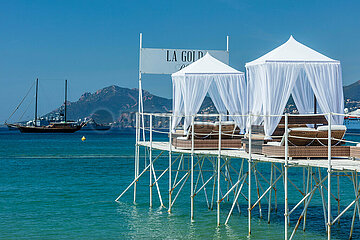 France  Alpes-Maritimes (06) Cannes  Gold Beach (Martinez hotel) during Film festival