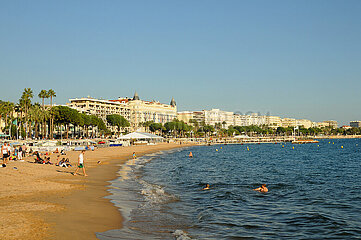 France. Alpes-Maritimes (06). Cannes. Beaches. Bottom: Boulevard de la Croisette with its buildings and major hotels
