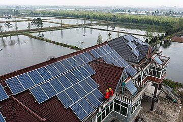 Xinhua Schlagzeilen: China Lohn auf dem Dach 'Green War' gegen den Klimawandel