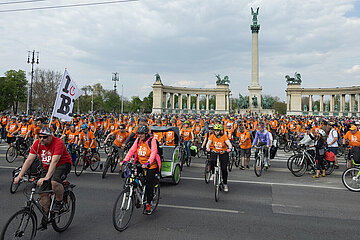 Ungarn-Budapest-Bike-Parade
