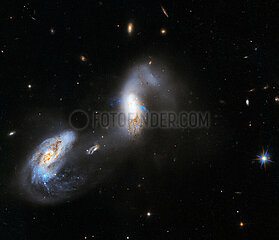 US-Nasa-Hubble-Weltraum Teleskop-Interaktierende Galaxien-Am 1214-255