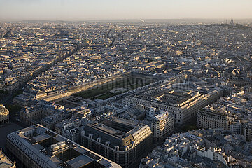 FRANCE. PARIS (75) 1ST DISTRICT. AERIAL VIEW OF THE COUNCIL OF STATE AND THE ROYAL PALACE DISTRICT