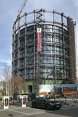 Berlin  Deutschland  das im Ausbau befindliche Gasometer Schoeneberg auf dem EUREF Campus