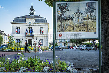 FRANCE. VAL-D'OISE (95). AUVERS-SUR-OISE. THE TOWN HALL  PAINTED BY VAN GOGH