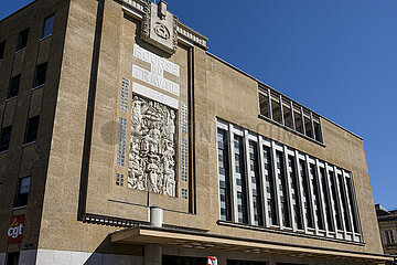 FRANCE. GIRONDE (33). BORDEAUX. THE BOURSE DU TRAVAIL  DESIGNED BY ARCHITECT JACQUES D'WELLES  IS AN ART DECO ARCHITECTURAL BUILDING. MADE OF REINFORCED CONCRETE. ON ITS FACADE  A BAS-RELIEF BY ALFRED JANNIOT CELEBRATES THE ECONOMIC ACTIVITIES OF BORDEAUX