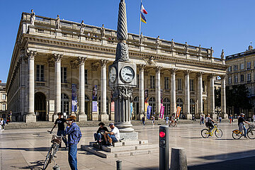 FRANCE. GIRONDE (33). BORDEAUX. THE GRAND THEATRE (ARCHITECT: VICTOR LOUIS) IS CLASSIFIED AS A HISTORICAL MONUMENT