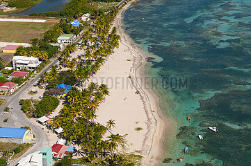 FRANCE  GUADELOUPE  LA DESIRADE ISLAND  BEAUSEJOUR  FIFI'S BEACH (AERIAL VIEW)