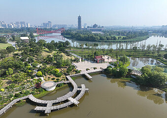 China-Jiangsu-Yangzhou-City-Entwicklung (CN)