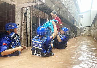 China-Chongqing-Flood-Rescue (CN)