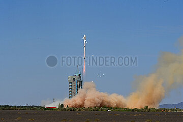 (JyNoSonsci) China-Jiuquan-Carrier-Raketen-Satelliten-Launch (CN)