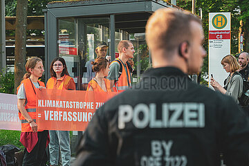 Letzte Generation Blockadeversuch in Regensburg
