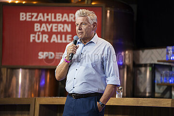 Bürgergerspräch mit der SPD und ihren Kandidaten in München am Nockherberg