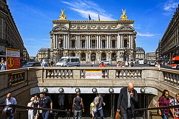 OPERA GARNIER AND EXIT OF SUBWAY STATION IN PARIS  FRANCE