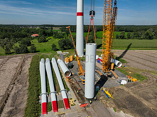 Windrad  Montage  Windpark  Dorsten  Nordrhein-Westfalen  Deutschland  Europa