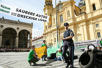 Robin Wood demonstriert gegen IAA Mobility in München