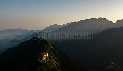 China-Anhui-Chizhou-Jiuhua Mountain-Scenery (CN)