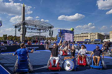 FRANCE. PARIS (75) (8TH DISTRICT) ON THE OCCASION OF THE 2023 RUGBY WORLD CUP WHICH IS TAKING PLACE IN FRANCE  A ?RUGBY VILLAGE? (FAN ZONE) HAS BEEN SET UP AT PLACE DE LA CONCORDE DURING THE ENTIRE COMPETITION.. WHEELCHAIR RUGBY DEMONSTRATION