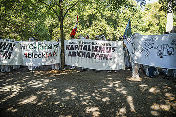 Großdemonstration gegen die IAA in München