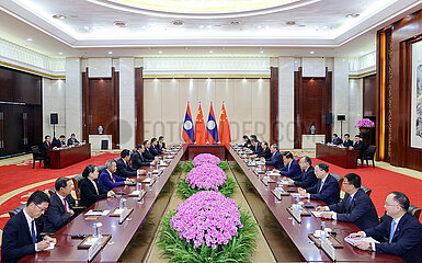 China-Guangxi-Nanning-Li Qiang-Laos-PM-Meeting (CN)