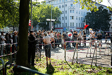 AfD Kundgebung und Gegenprotest in München