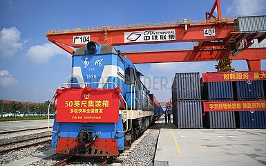 China-Guangdong-Guangzhou-Freight Train-50-Fuß-Container (CN)