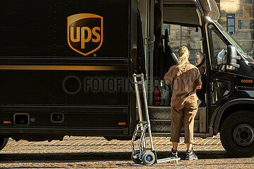 Deutschland  Bremen - UPS-Kurierdienst