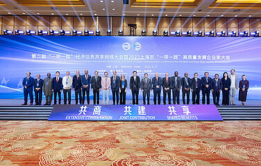 CHINA-SHANGHAI-BRI-ECONOMIC INFORMATION SHARING-CONFERENCE (CN)