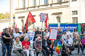 Friedensbewegung demonstriert in München